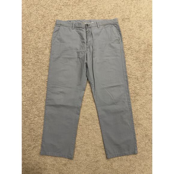 Calvin Klein Men's Slim Fit Stretch Chinos Size 36x29 Gray - Picture 1 of 9